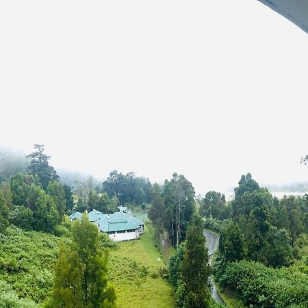 Galway Green - Lake View Luxury Apartment, Nuwara Eliya Sri Lanka Bagian luar foto