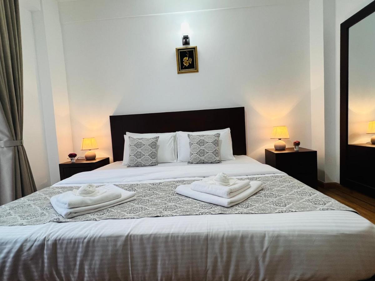 Galway Green - Lake View Luxury Apartment, Nuwara Eliya Sri Lanka Bagian luar foto