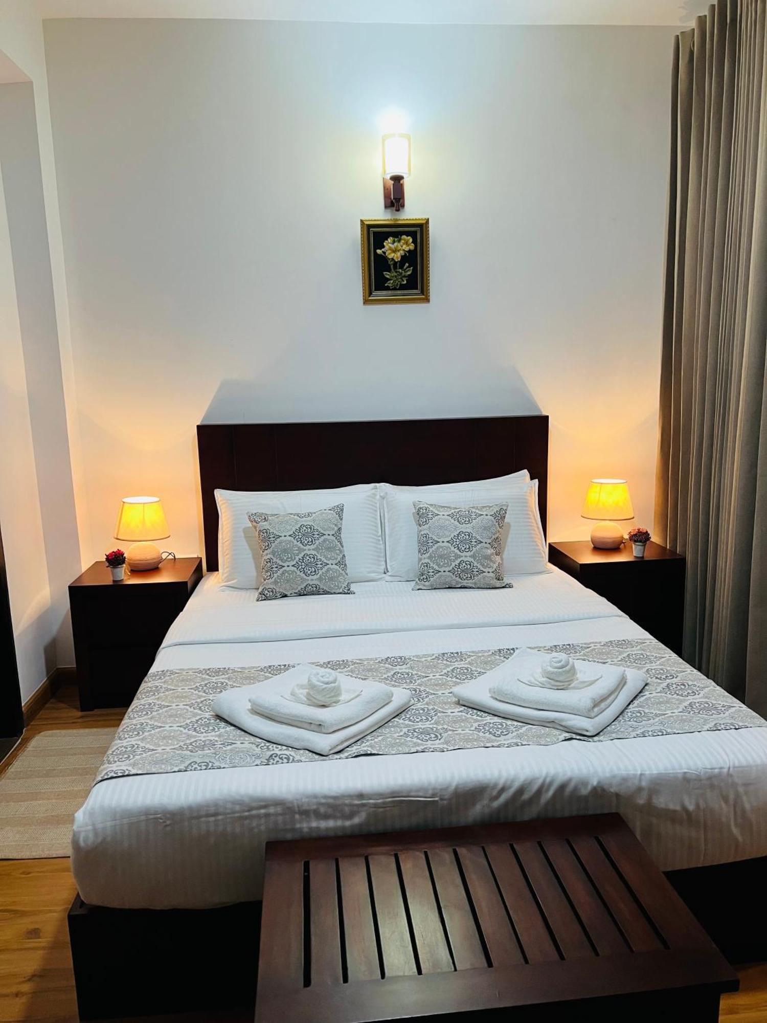 Galway Green - Lake View Luxury Apartment, Nuwara Eliya Sri Lanka Bagian luar foto