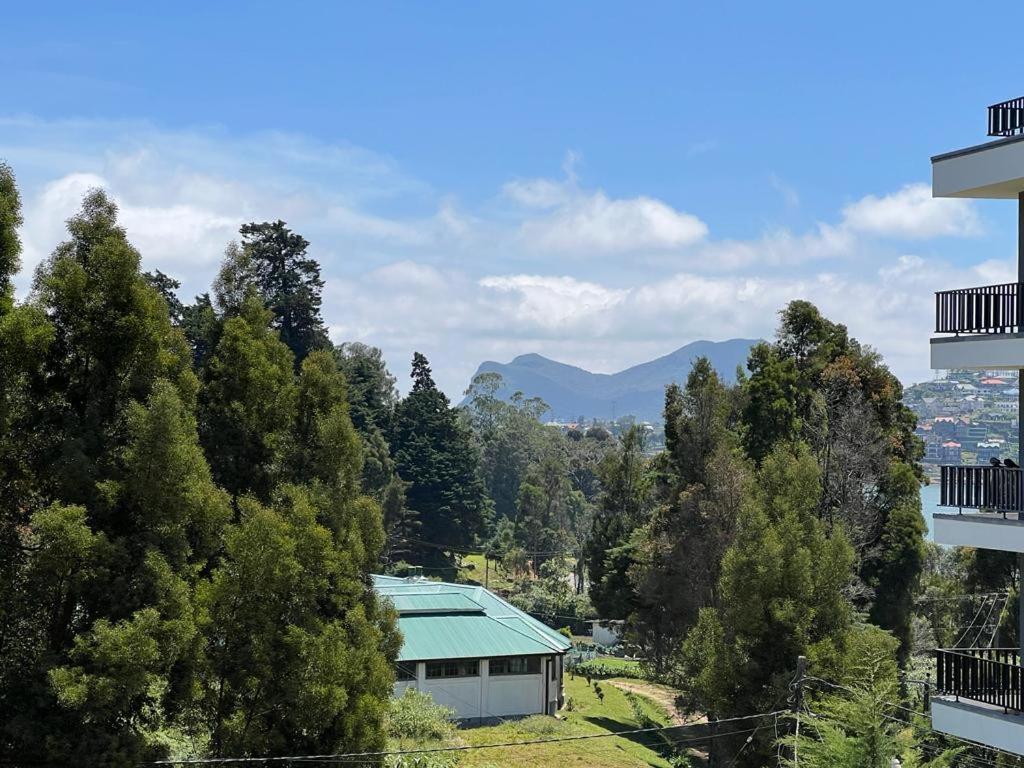 Galway Green - Lake View Luxury Apartment, Nuwara Eliya Sri Lanka Bagian luar foto